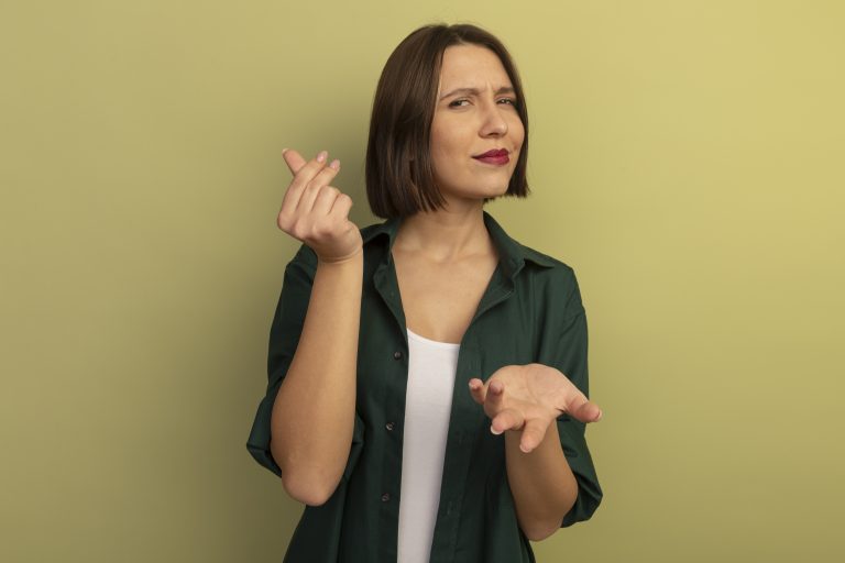 Las mujeres y su mentalidad con el dinero
